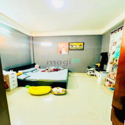 Bán nhà rộng rẻ đẹp 3 lầu hẻm xe tải 126/15 Đường 28 P6 Gò Vấp AN NHƠN