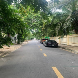 Bán lô Đất DUY NHẤT còn lại trong khu Compound Trần Não  - Quận 2.