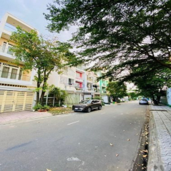 Em Nhi chuyên môi giới Quận 2, cần bán đất đẹp khu Sông Giồng ạ