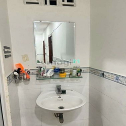 Vỡ nợ bán gấp nhà 65m2,1 trệt 1 lầu,SHR,1TỶ050TR,Bùi minh trực,Quận 8