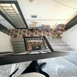 Bán Nhà 1 Trệt 2 Lầu 1 Lửng Đường 449 Lê Văn Việt Cạnh ĐH GTVT