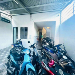 Bán Nhà 1 Trệt 2 Lầu 1 Lửng Đường 449 Lê Văn Việt Cạnh ĐH GTVT