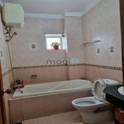 Quận 3 Hẻm ÔTÔ NGUYỄN ĐÌNH CHIỂU 3.6x13m, 5 tầng 6PN VỪA Ở VỪA LÀM CTY