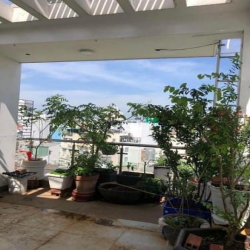 Bán nhà 5 tầng 4.2x16m sát mặt tiền đường TTT Q4 giá chỉ 6 tỷ nhỏ.