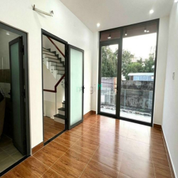 Bán nhà đẹp 3 tầng Bình Thọ, Thủ Đức, hẻm xe tải, 70m2 chỉ hơn 6 tỷ