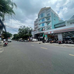 Bán Nhà Đường D5 ( Ngay Đại Học Ngoại Thương ) 80m2, P25, Chỉ 16,8 Tỷ