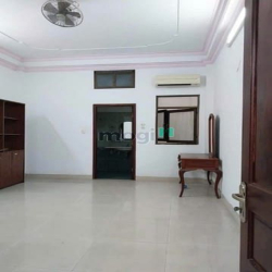 Bán Nhà Đường D5 ( Ngay Đại Học Ngoại Thương ) 80m2, P25, Chỉ 16,8 Tỷ