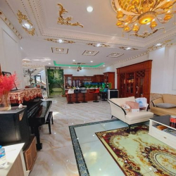 SIÊU BIỆT THỰ 11,1m x  12,6m =  10.85 tỷ Bà Điểm Hóc Môn TPHCM