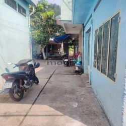 Bán Nhà Góc 2 Mặt Tiền TL10, Nhà Nát Hẻm Xe Hơi 1 Trục