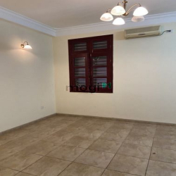 Đầu tư-ôtô tránh vỉa hè KD-2 thoáng , Đống Đa. 75m 5T MT5m giá 20.2 tỷ