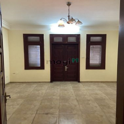 Đầu tư-ôtô tránh vỉa hè KD-2 thoáng , Đống Đa. 75m 5T MT5m giá 20.2 tỷ