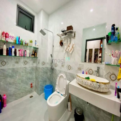 Biệt Thự mini Tân Phú 4 tầng thang máy đường 14m.