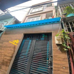 Bán Nhà Gần Đường Phạm Văn Đồng Trệt 2 Lầu 4PN Kiên Cố 3,6 Tỷ TL Nhẹ