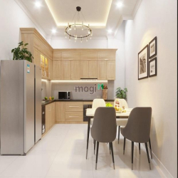 Chỉ 6 Tỷ3 , 42M2,Ngang 4.15m, 4PN ,Nhà Mới Đẹp ,HXH Nguyễn Xí P.13, BT