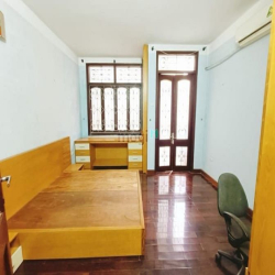 Nhỉnh 9 tỷ có ngay nhà 40M2 khu vực HOÀNG VĂN THÁI – NGUYÊN NGỌC NẠI