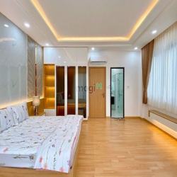 Bán nhà 2 mặt tiền HXT thông Nguyễn Văn Khối, GV, 5.5 x 11m, 9.2 Tỷ TL