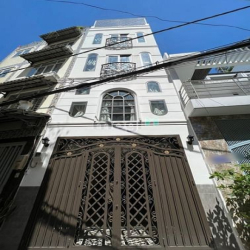 Bán căn hộ TÔ HIẾN THÀNH, QUẬN 10, 6 phòng ngủ, d thu 59tr/th