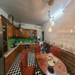 Bán Gấp Nhà **Ngọc Thuỵ**, 40 M2, Ngõ Ô Tô, Giá 5,9 Tỷ