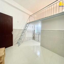 Phòng trọ mới xây có nội thất ngay chợ Lý Phục Man, KCX Tân Thuận Q7