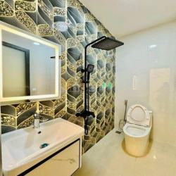SIÊU PHẨM 89 Ngô Đức Kế,p25,Bình Thạnh, 2tỷ 7 , 75m2, sổ sạch