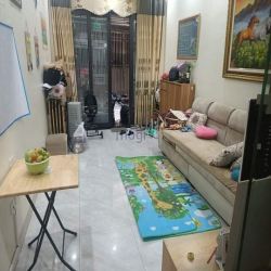 Bán nhà ngõ 1194 Đường Láng 41m 5T 3 ngủ dân xây siêu đẹp.