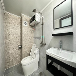 BÁN Tòa Chung Cư Mini Đội Cấn, Ô TÔ,  200M2 × 9T, 40P, 44 TỶ