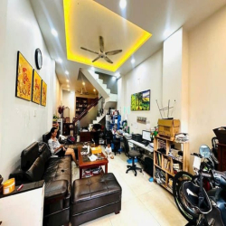 Bán nhà hẻm 6m 1 sẹc sát mặt tiền Quang Trung, P.8, 4 x 14 giá 6.8 tl