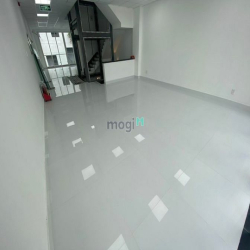 Nhiều Nhà phố SHOPHOUSE SARITOWN SALA  vị trí đẹp giá rẻ.