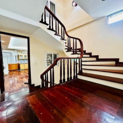 Bán Nhà Mới Ngõ Thông Kinh Doanh 50m x 5 Tầng 10,3 tỷ