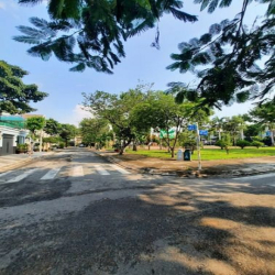 Đất lọt khe MTNB khu Tên Lửa 4 x 20m - VỊ TRÍ ĐẸP - GẦN COOPMART ĐS 19