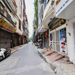 Phân lô Trường Chinh, Ô tô Kinh Doanh 5 tầng 6 ngủ.