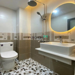 Chủ ngộp Nhà Phạm Thế Hiển,P4,Q8 rẻ chưa từng có ,Giá 2tỷ 800/72m2,SHR