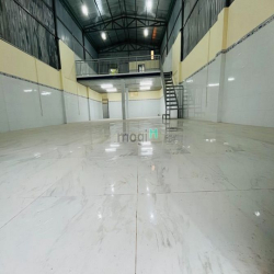 Cho thuê kho xưởng, văn phòng làm việc 300m2, Hà Huy Giáp, Q12