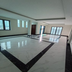 Cho thuê nhà  KĐT Văn Quán, Lô góc Dt 100m, 7 tầng, giá chỉ 55tr