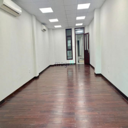 Văn phòng cho thuê đường D2, bình thạnh chỉ 14tr/th