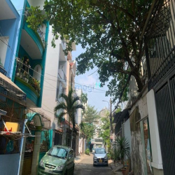 Nhà rộng ô tô đỗ cửa, gần ngân hàng ACB Phan Huy Ích, 4.3 tỷ