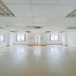 Văn phòng view thoáng  80m2 Giá rẻ đường lê Trung Nghĩa