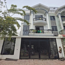 Nhà ở 3 Tầng, 160m², KDC Cao Cấp Điền Phúc Thành - Centana, Giá 8.x Tỷ