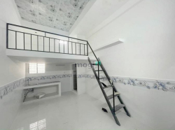 trống 1 phòng giá 2tr8 như hình tại quận 12