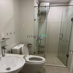 Bán gấp nhà giá 2ty950 ở đường Phạm Phú Thứ, P4, Q6 1 trệt 1 lầu, SHR