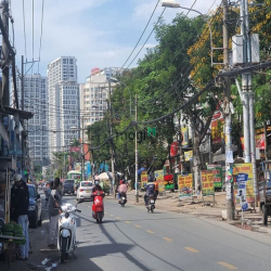 Cho thuê MB Q2 Phường Bình Trưng Đông dt 200m ngang 6m Giá 45tr/ tháng