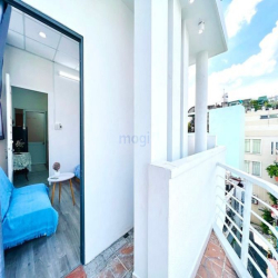 Căn hộ 2PN full Bancon cả 2 phòng ngay vòng xoay Lăng Cha Cả- Tân Bình