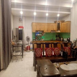 N.GỘP, Chỉ nhỉnh 3 t.ỷ, Chính chủ b.án Biệt thự sân vườn TP Biên Hòa