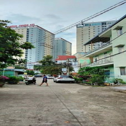 Cho thuê nhà nguyên căn sạch sẽ, Gần Chung cư Sơn An Plaza