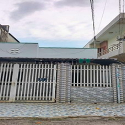 Cho thuê nhà nguyên căn sạch sẽ, Gần Chung cư Sơn An Plaza