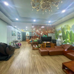 Cho thuê nhà 1 trệt 1 lầu đầy đủ nội thất đường Nguyễn Thành Phương
