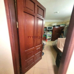 Bán tòa nhà DV 9 tầng, 100m2, KV Ngọc Lâm lõi Long Biên, chỉ 26.9 tỷ
