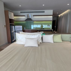CC cần bán căn hộ Fusion Suites Apartment 2PN view trực diện biển