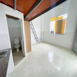 Phòng trọ có gác Tân Phú - Bình Tân, phòng rộng gác cao 2m, giờ tự do