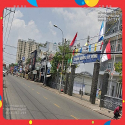 TB. 5x triệu/m2. ~ 140m2 Nhà KHO gần MẶT TIỀN đường Phan Huy Ích.